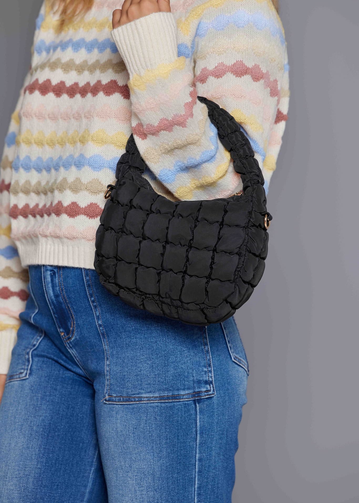 Leo Quilted Shoulder Bag