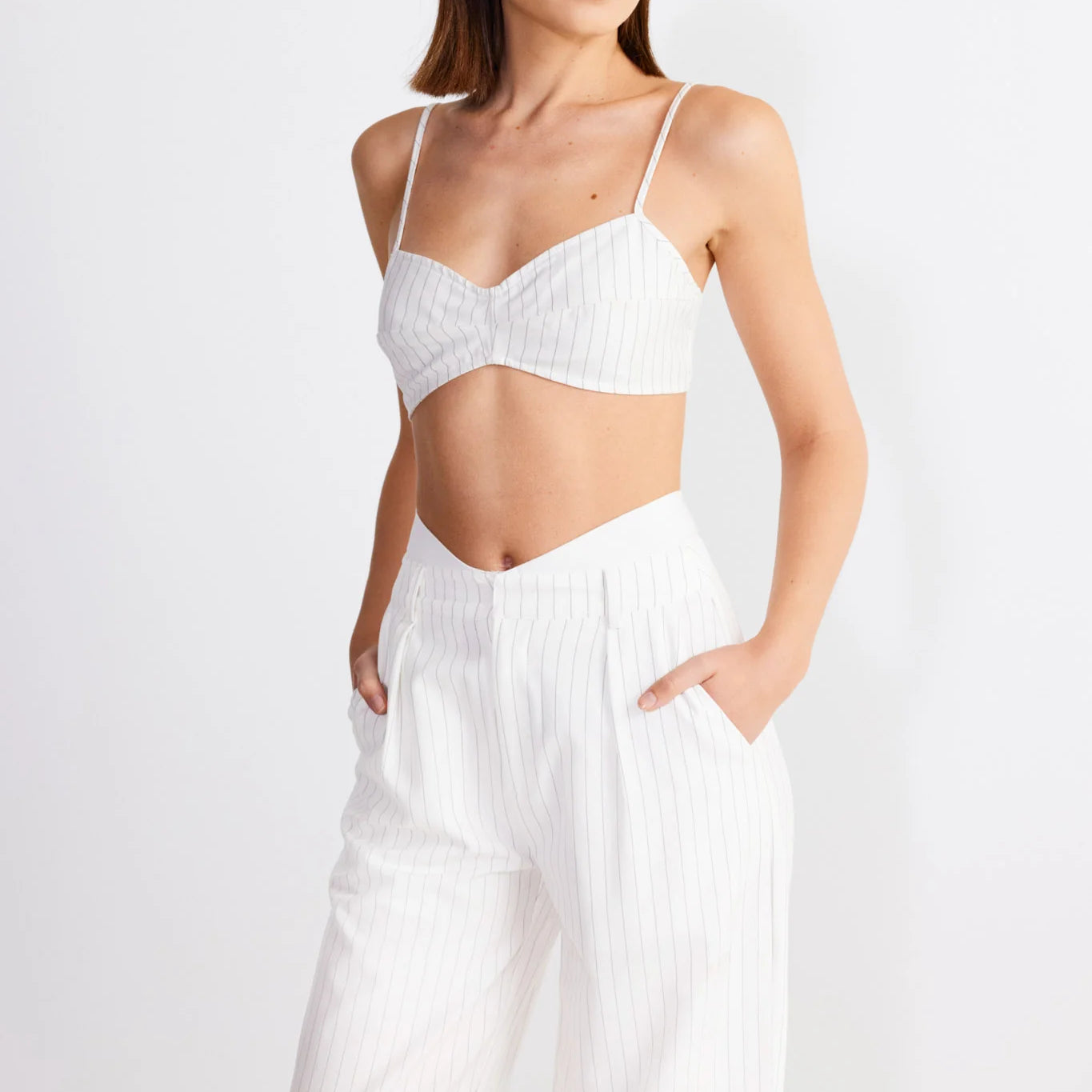 ZADIE-BRALETTE-WHITE-3jpg.webp